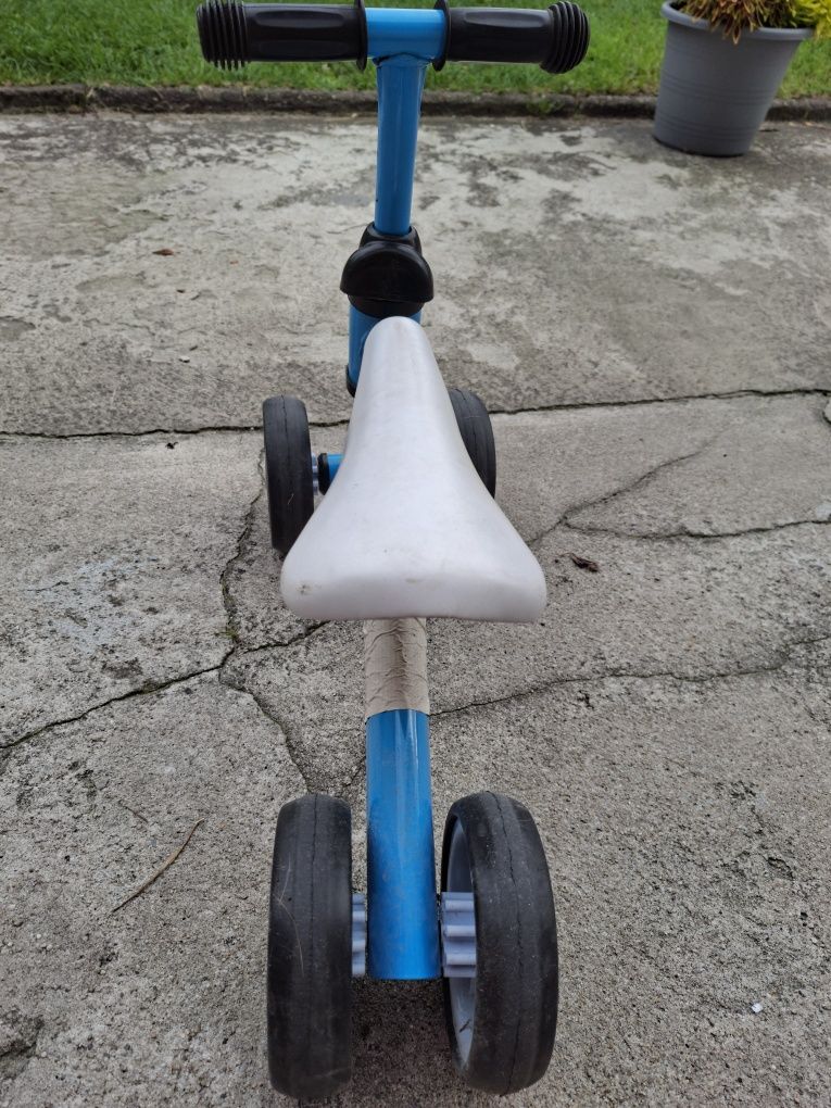 Rowerek dla malucha 1+