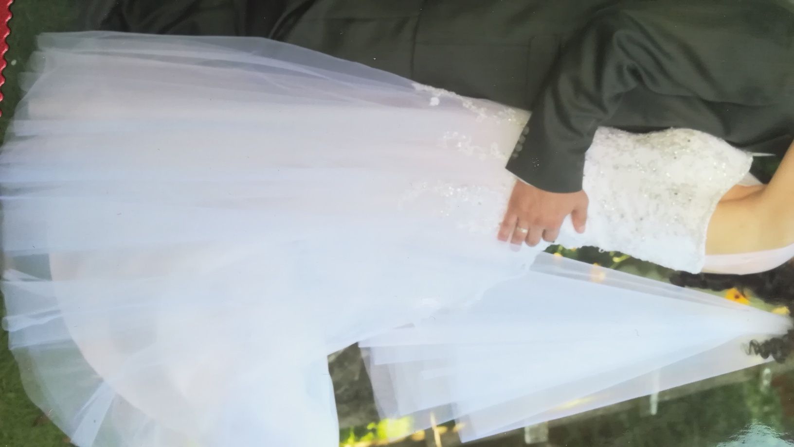 suknia ślubna 36-38 koronka diamenciki z salonu Brada