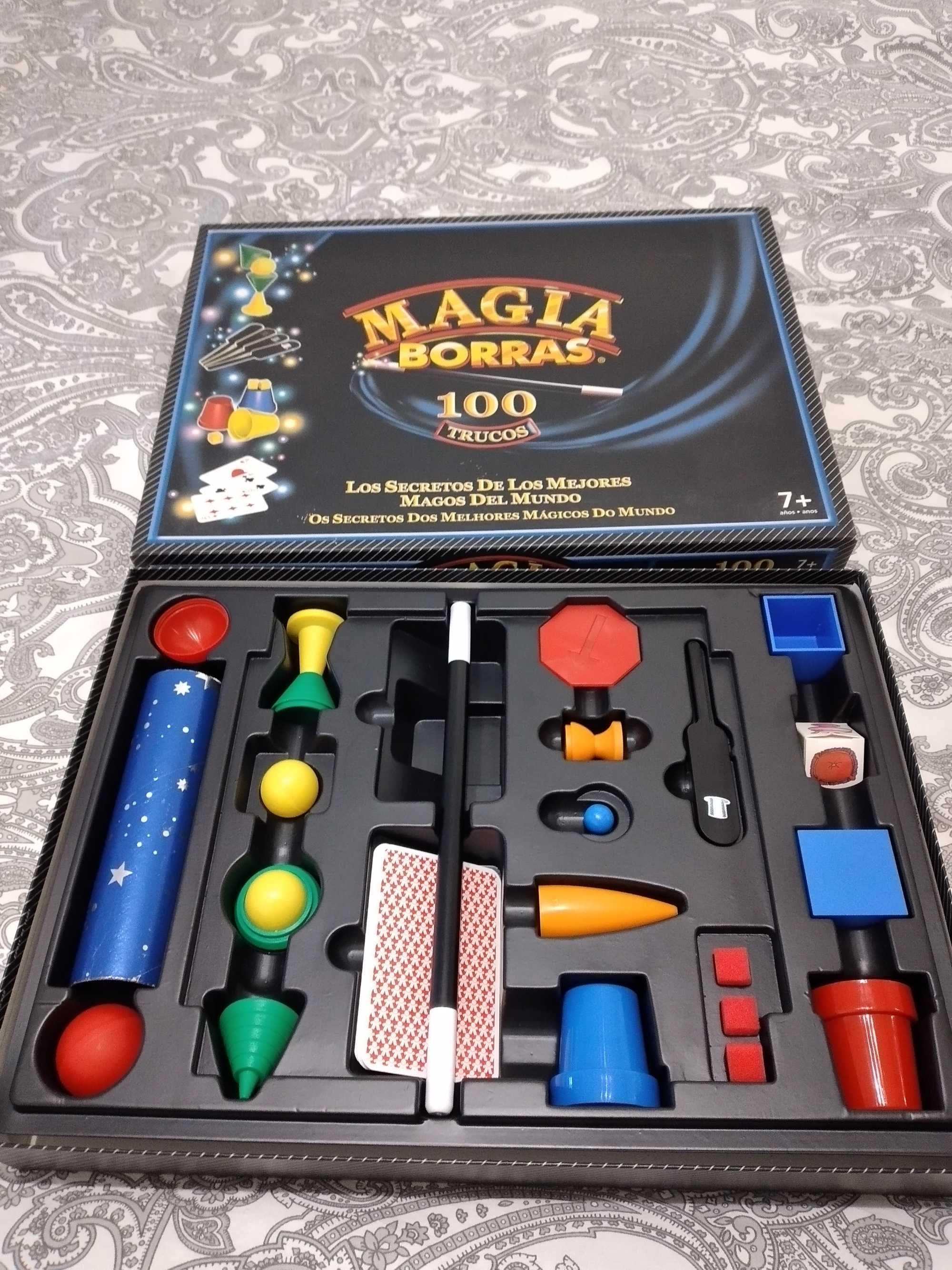 Jogo de magia - 100 truqes