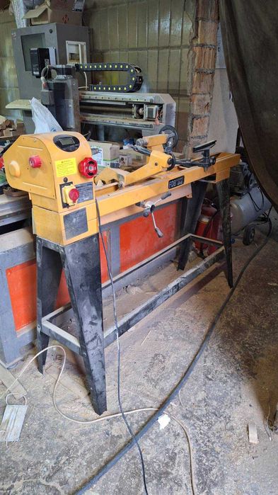 Продам Токарный станок с копир. устройством и регулировкой оборотов