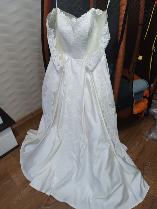 Весільна сукня 42-46, свадебное платье + фата