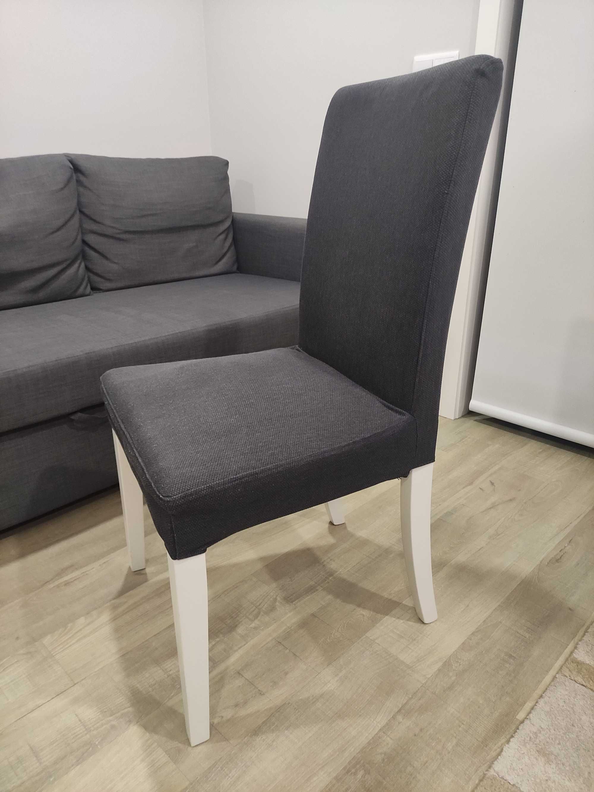 Cadeiras IKEA Henriksdal brancas com capas preta - como novas