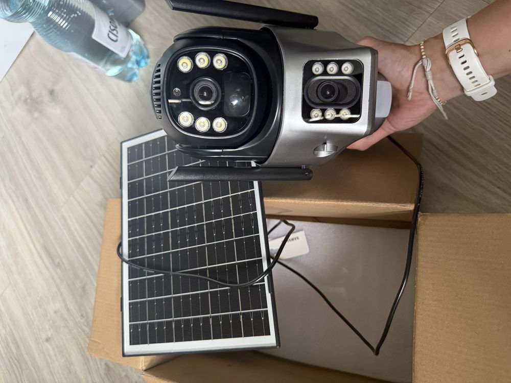 Kamera 360 stopni solarna