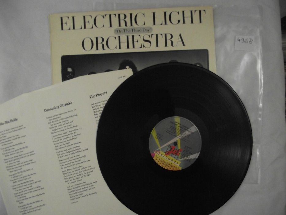 Electic Light Orchestra On The Thrid Day vinyl
