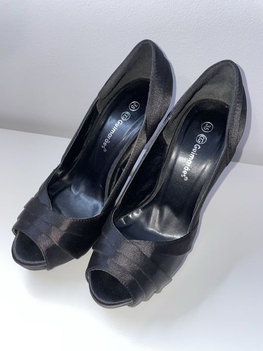 Sapatos de salto - Calçado Guimarães