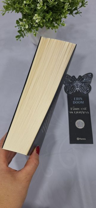 Livro " Fabricante  de lágrimas "