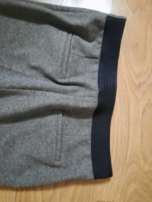 Брюки жіночі 40 р-р