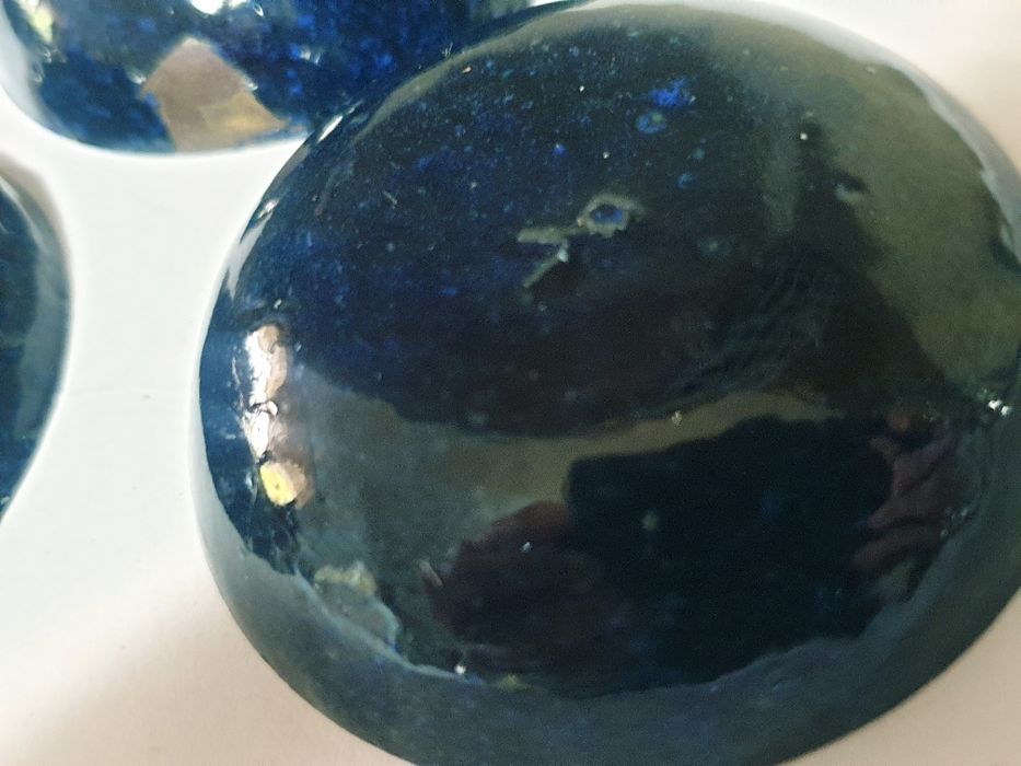 Conjunto de 3 lindas pequenas taças esmaltadas dos anos '50