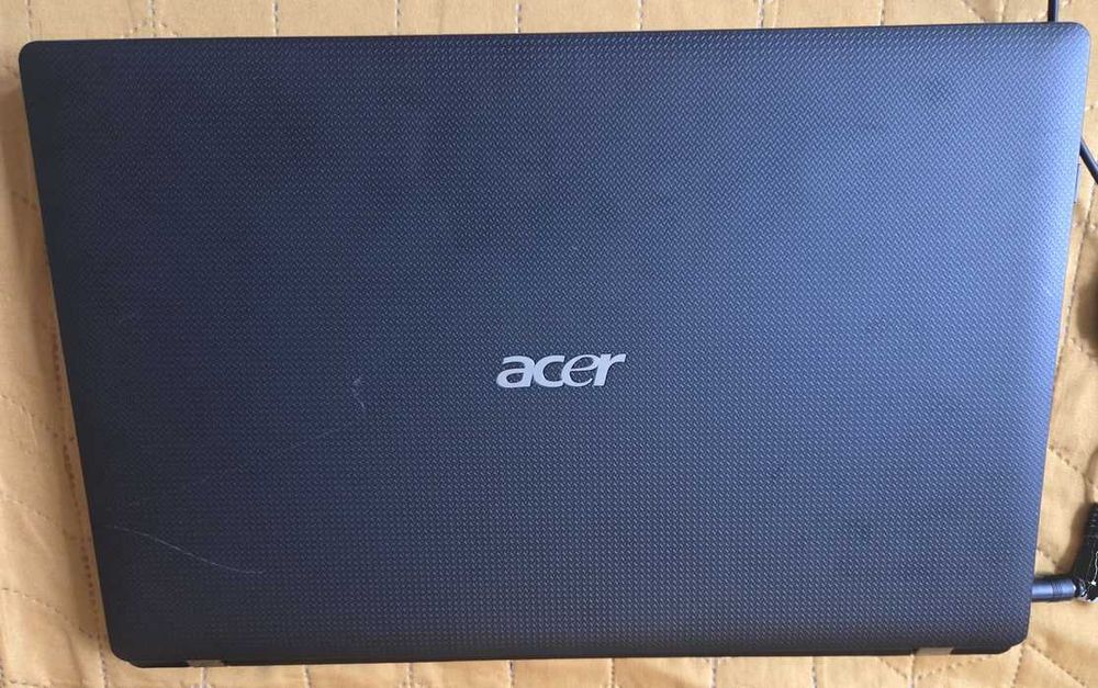 Acer Aspire 5750Z, 15,6",i5 4x2,5GHz, HDD 500Gb, bat 2,5 g, 6 Gb DDR3