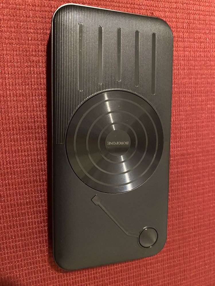 Продам павербанк Borofone 10000 mah.