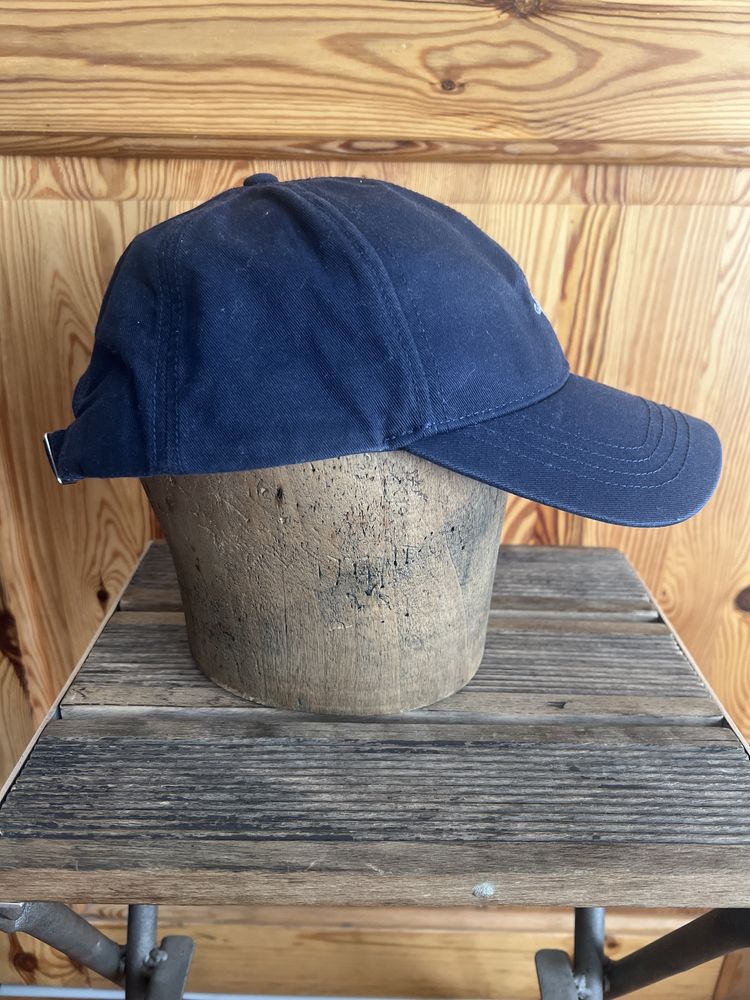 Sprzedam czapkę z daszkiem firmy GANT  rozmiar L/XL 57-60 cm