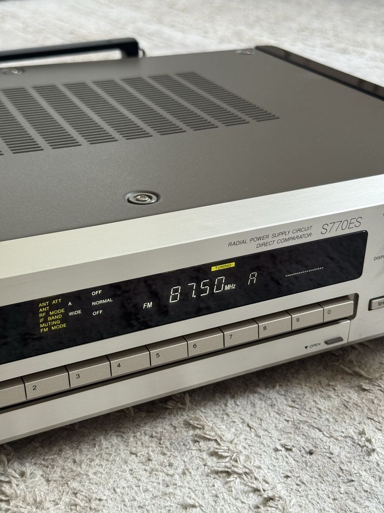 Sony ST-S770es tuner stan gabinetowy