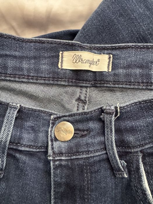 Wrangler High Skinny W26 L30 ciemne rurki