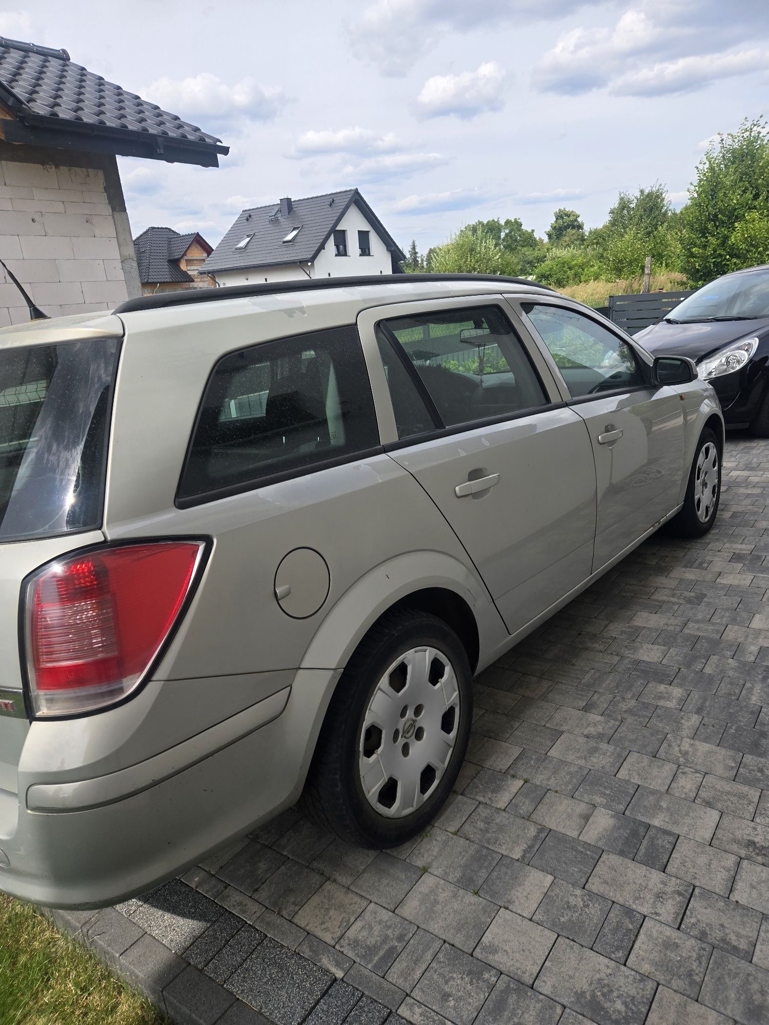 Opel astra H  1.7 CDTI 2005 rok