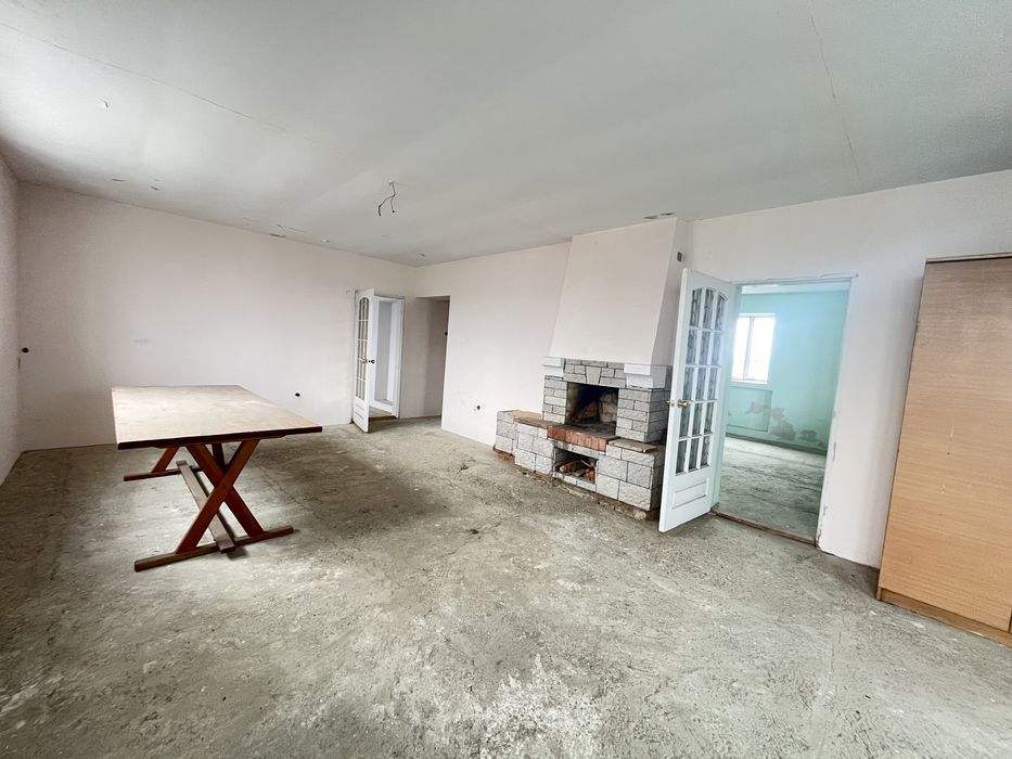 Продаж будинку в селі Семигинів