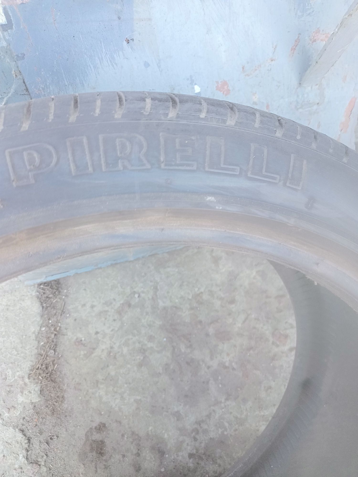 225/40/R19 Pirelli