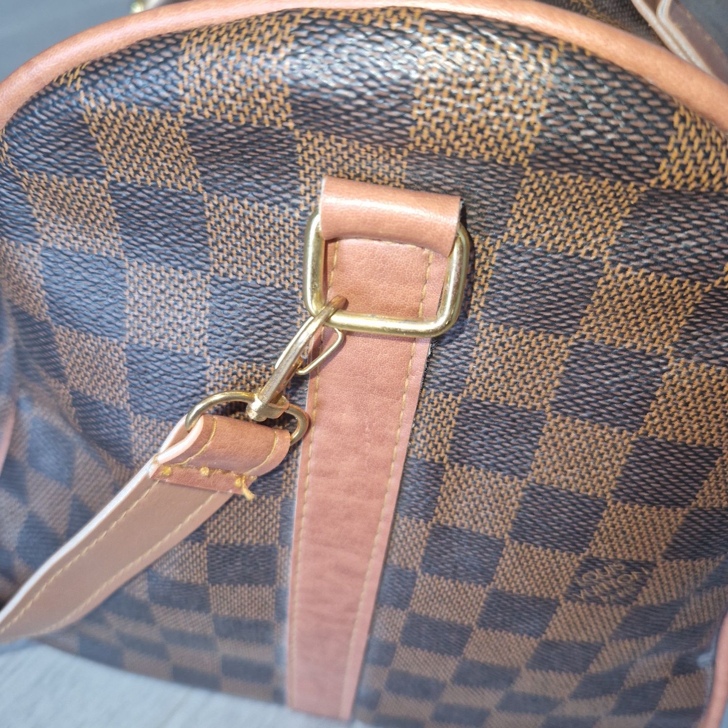 Louis Vuitton klasyczna torba podrozna