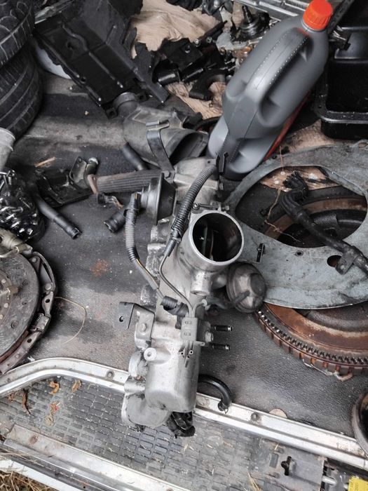 Vendo MOTOR hiunday H1.