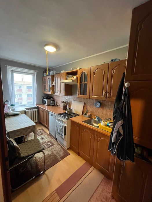 Na sprzedaż Mieszkanie 3 pokoje piwnica parking balkon 46m