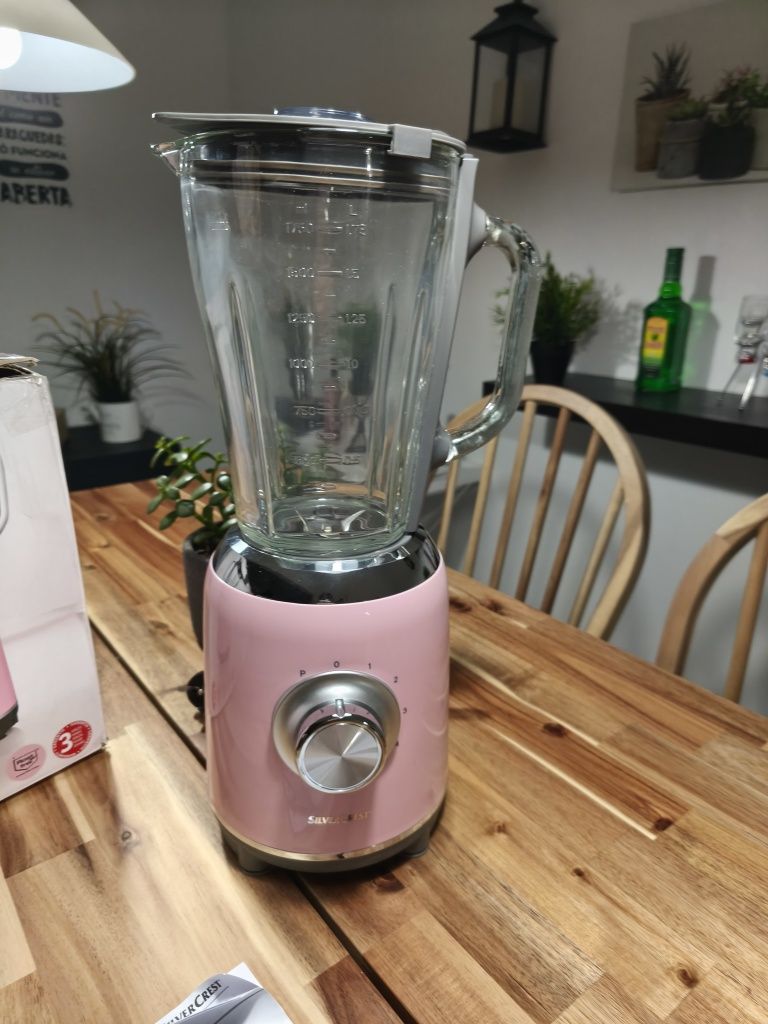 Liquidificador jarro vidro Novo ler anuncio