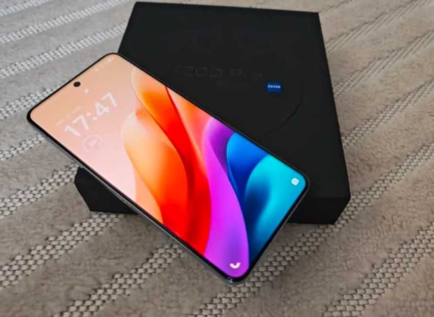 Vivo X200 PRO 12/256GB novo