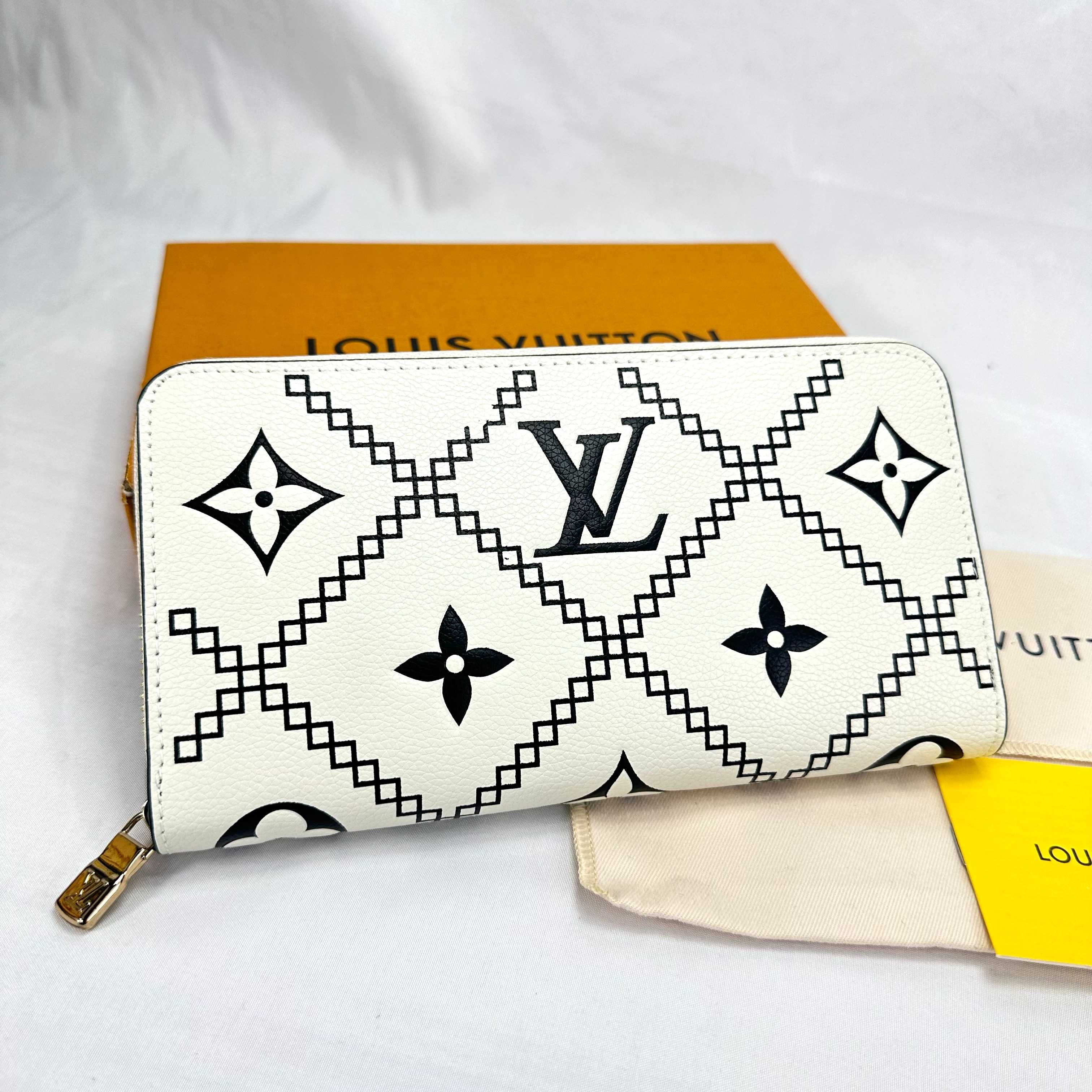 LOUIS VUITTON Długi portfel z portmonetką