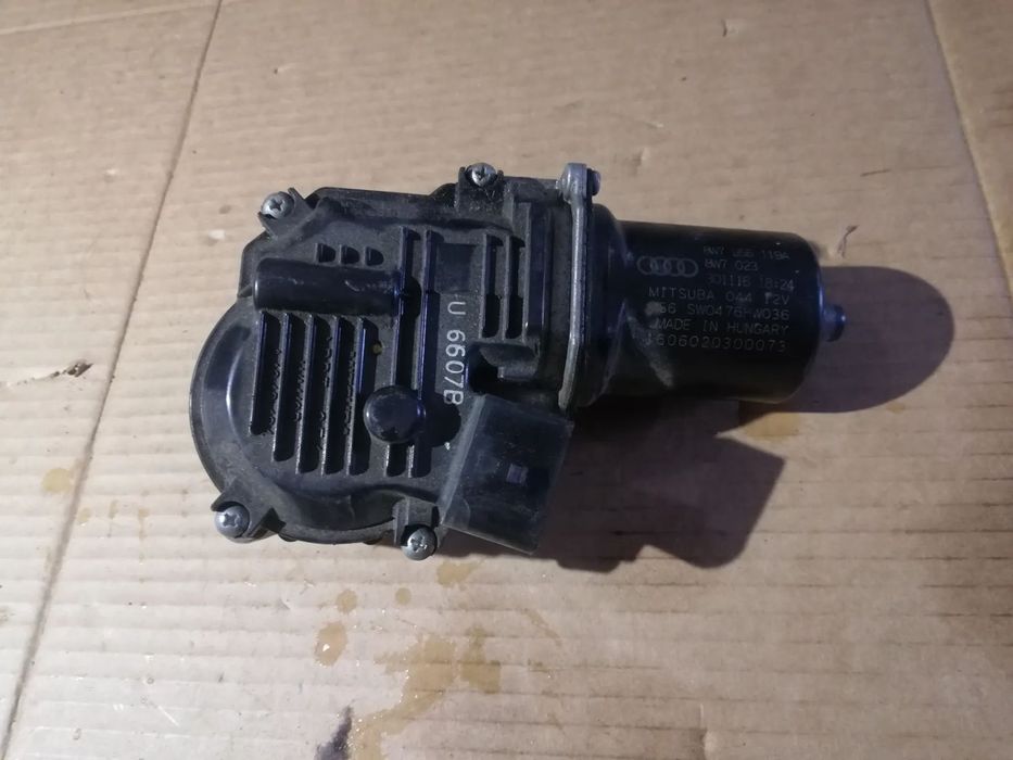 Audi A5 F5 Cabrio silniczek wycieraczek 8W7955119A