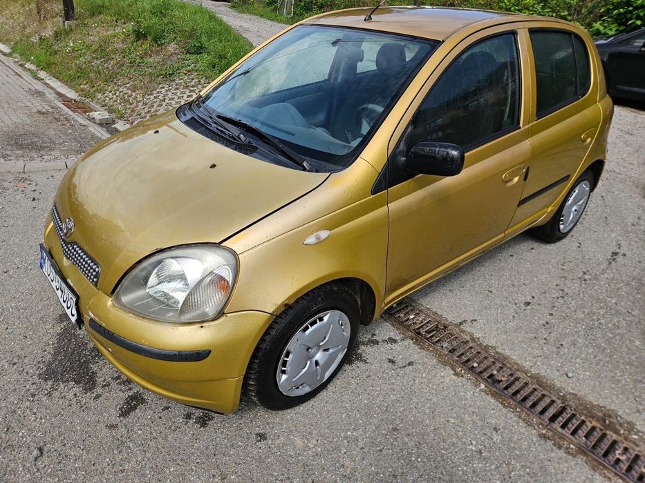 Toyota Yaris Yasris 5 drzwi Wspomaganie