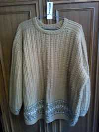 теплый мужской свитер р.56-60