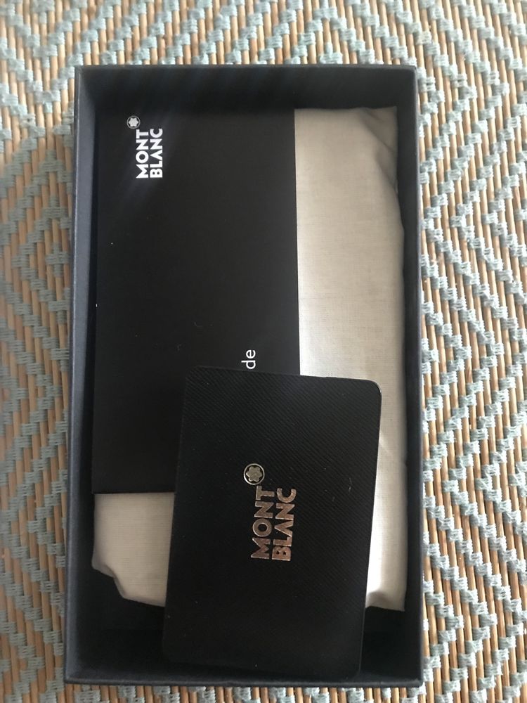Etui montblanc case Iphone 14 Pro  131194