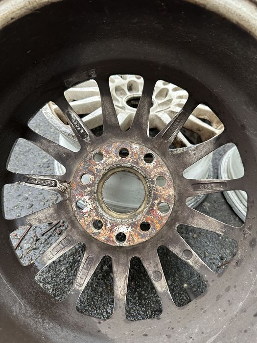 диски R15 литые 5 x 110