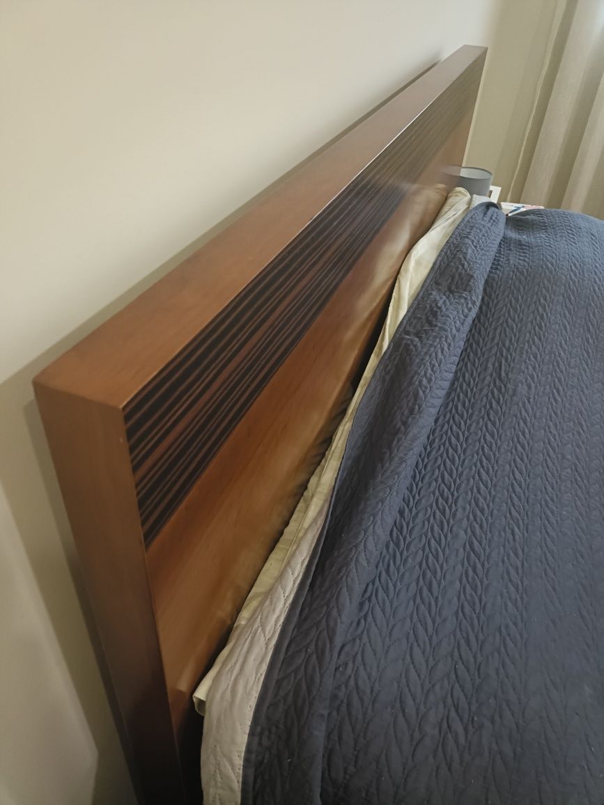 Cama casal (cerejeira)