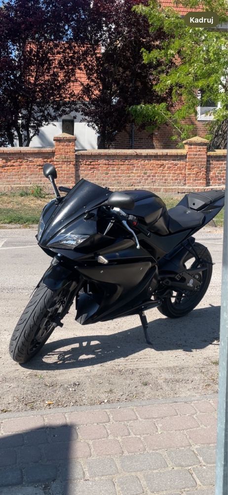Yamaha YZF R125