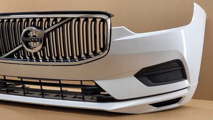 VOLVO XC60 бампер 32296892 40007487 40004026 40007486