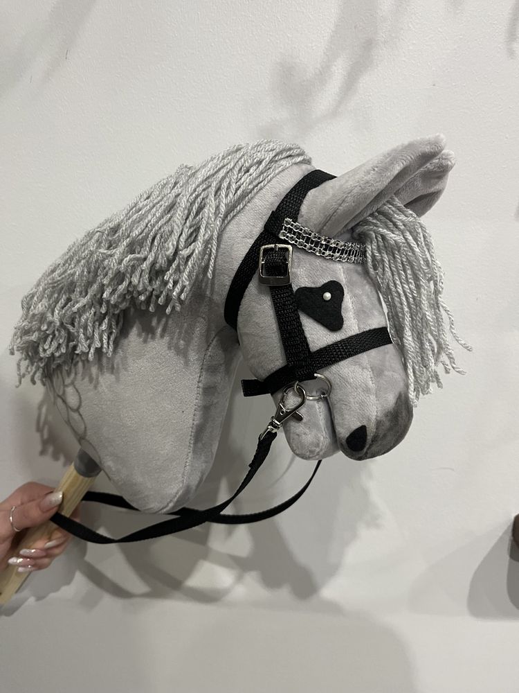 Hobby horse z ogłowiem A4 RÓŻNE kolory