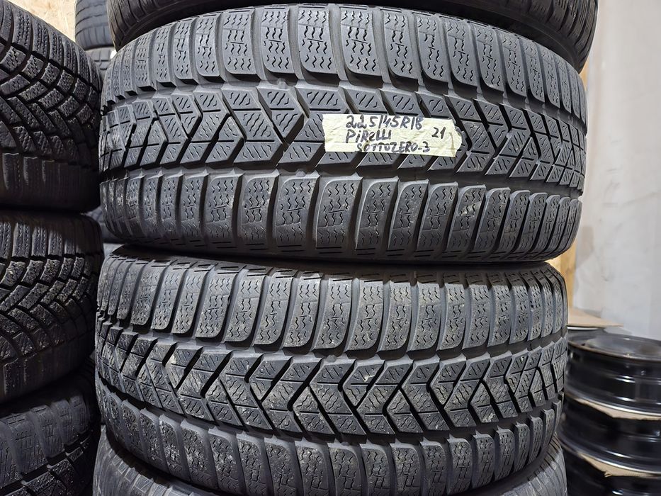 Шина зимова 225/45R18 пари склад Volkswagen golf cc