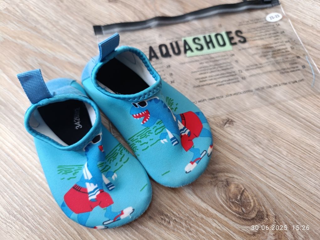 Chłopięce buty do wody, r.22/23