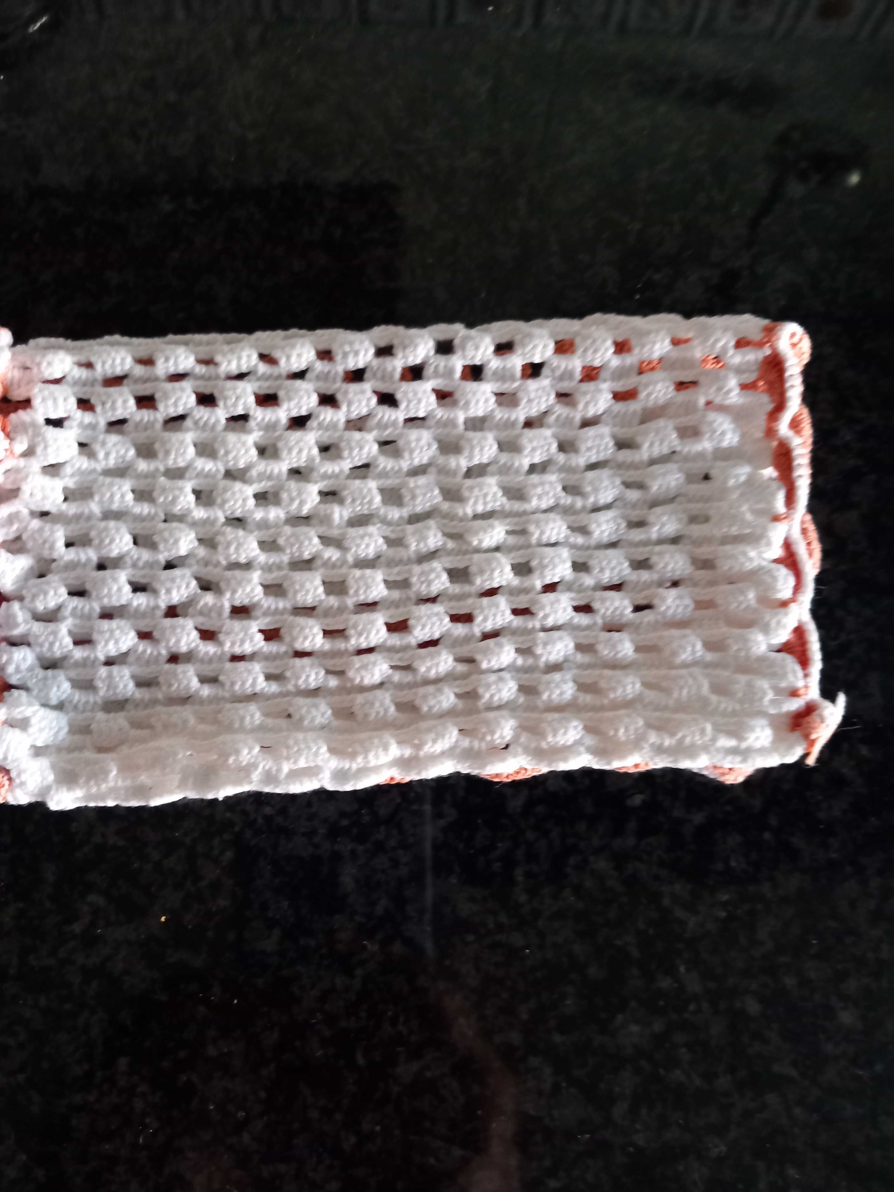 Bolsa de crochê artesanal