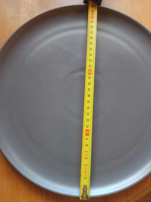 Talerze Talerz kamionkowy 32 cm – idealny na pizzę – szary mat