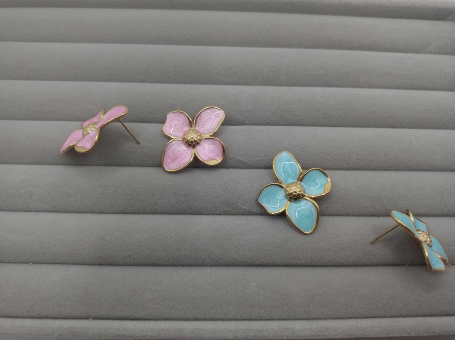 Różowe kolczyki /miętowe kolczyki emalia stal