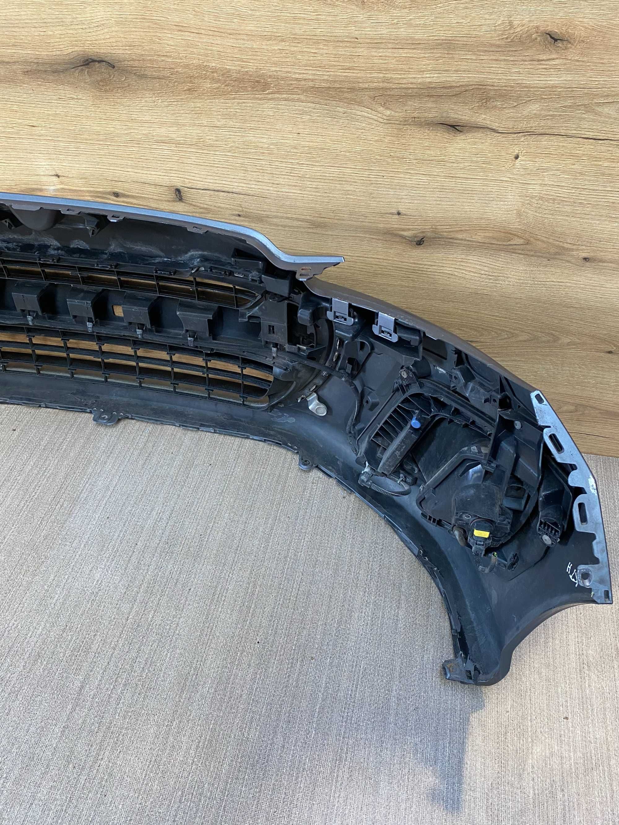Zderzak przedni peugeot 308 lift kolor kth