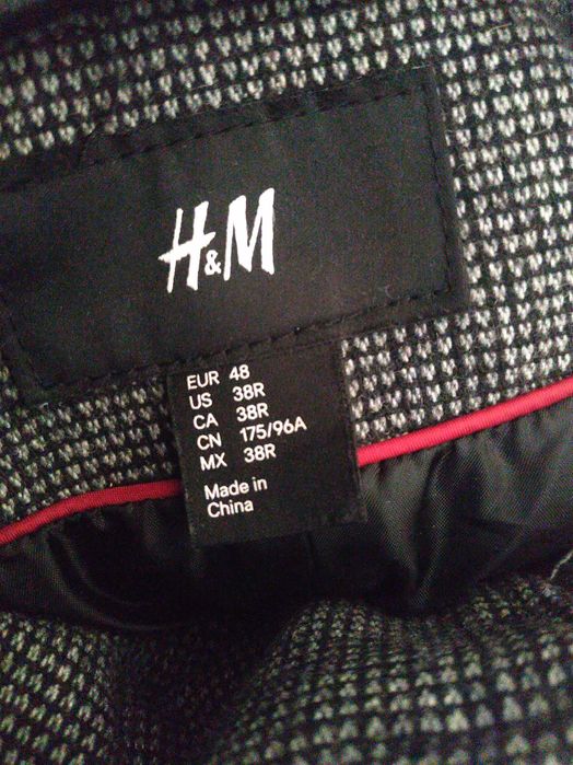 Трендове чоловіче пальто дафлкот від H&M у сірому кольорі вовна,р-р М