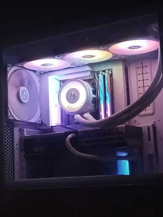 pc gaming high end - ryzen 7 9800X3D - RTX 5070 ti - 32GB - 2TB