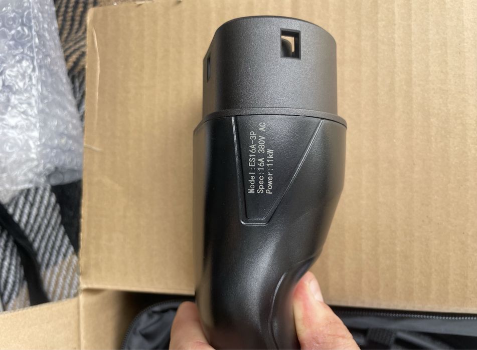 Зарядка для електромобіля