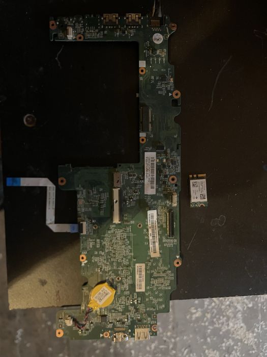 Леново йога матиринска плата