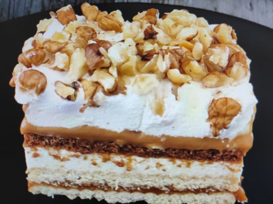 Domowe ciasta ciasteczka salatki na imprezę urodzinowy