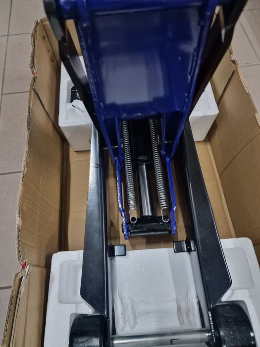 Macacos hidráulico rebaixado 4T + preguiça 3T novos