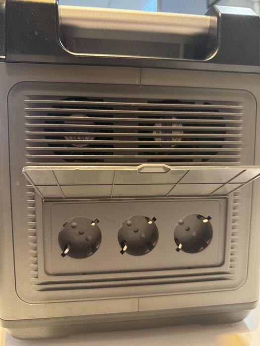 Зарядна станція “Oukitel p2001e” (LiFePo4)