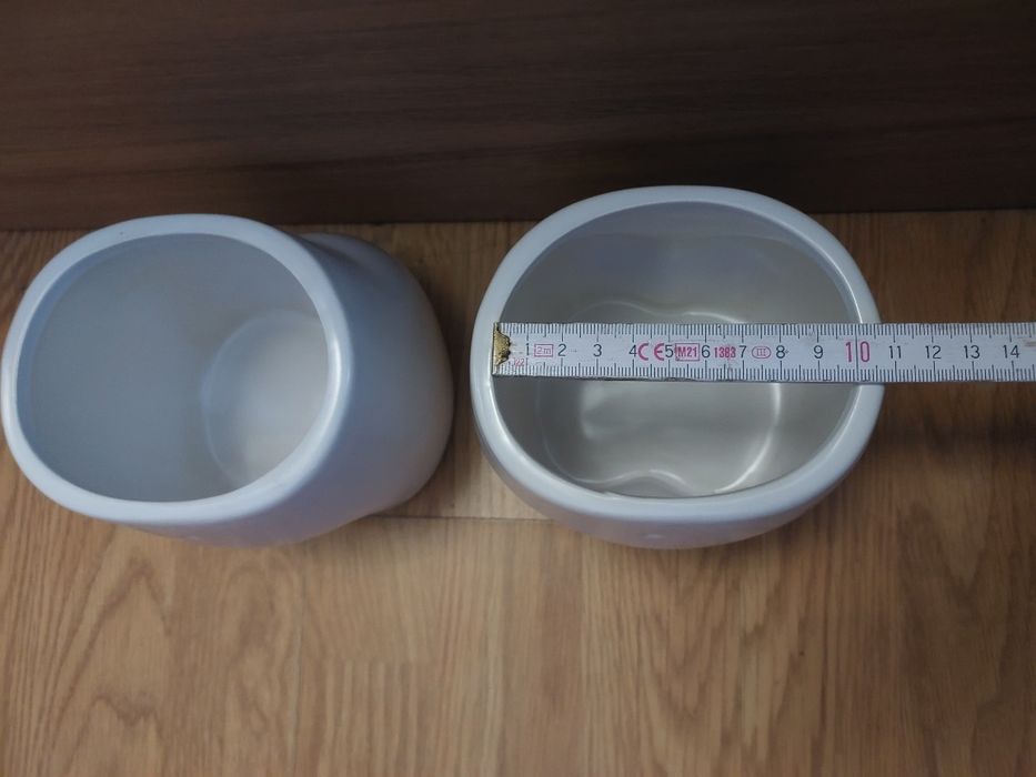 Osłonki do kwiatów lub ozdoba - 2 szt