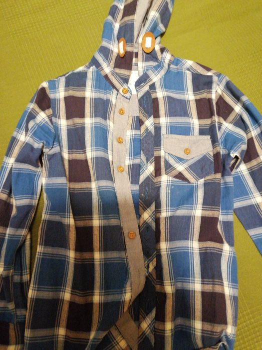 Camisola e camisa de 5/6 anos